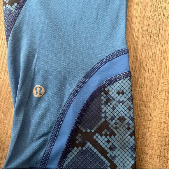 Lululemon Inspire  Crop I Mesh Mini Siggy Pipe Dream  Blue Sz 6 K - Picture 11 of 11